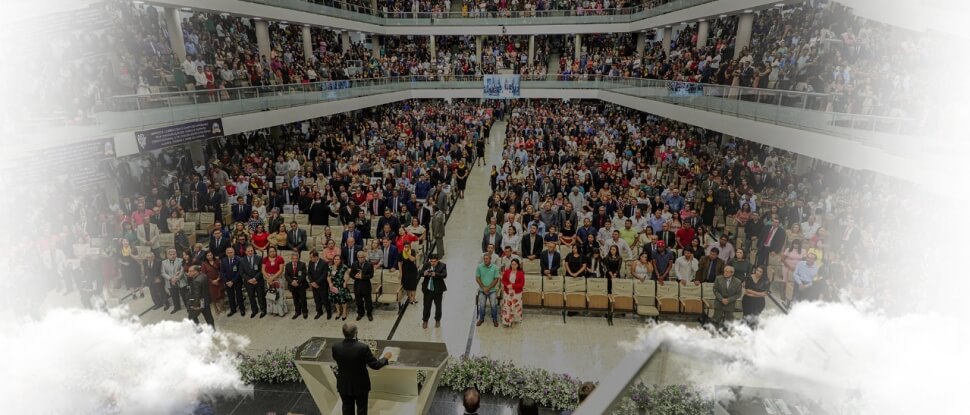 Somos uma igreja que acredita em Jesus que ama a Deus e às pessoas